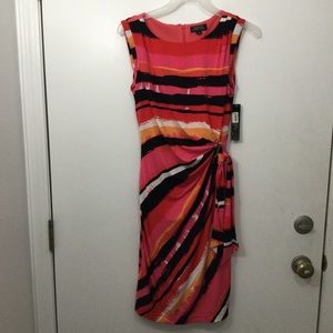 NWT‎ Tahari faux wrap dress womens size 4